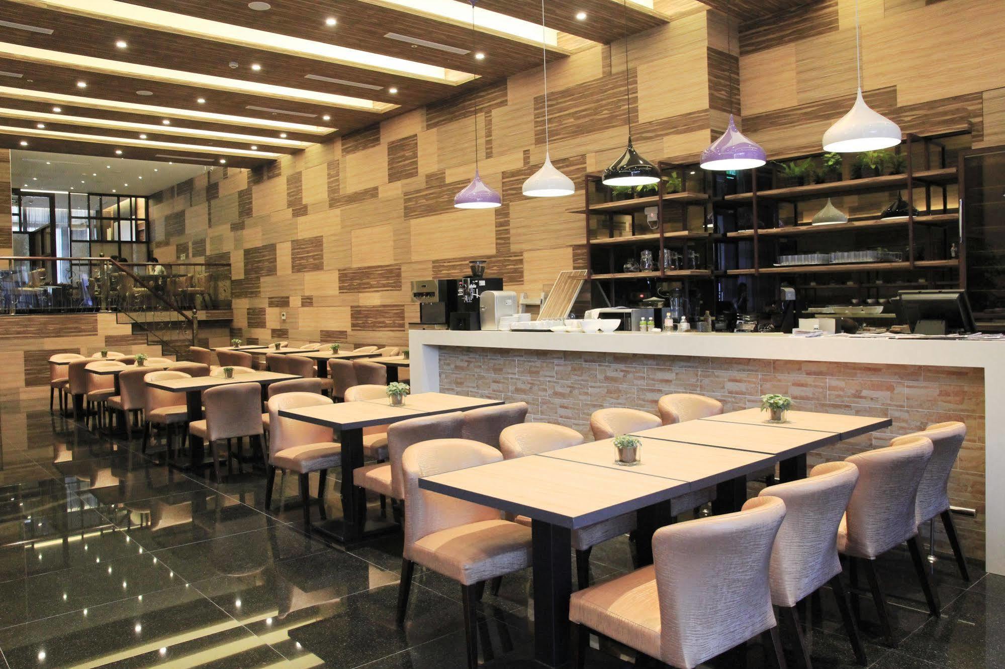 Capital Hotel Songshan Taipei Exterior foto
